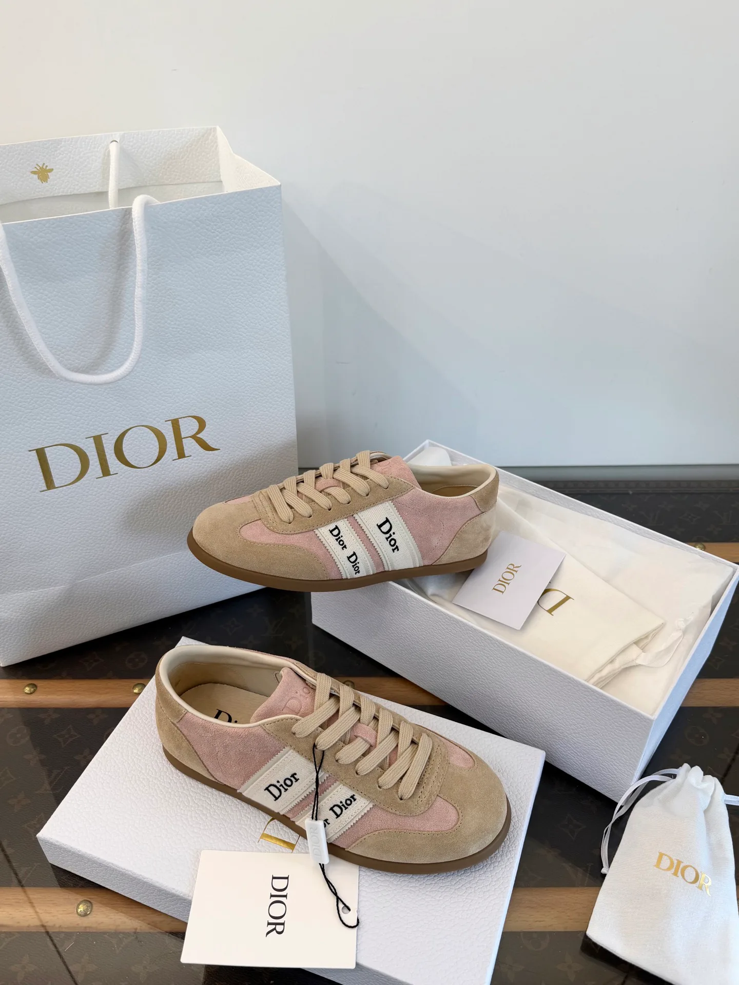 Кроссовки Женские Christian Dior 14180634