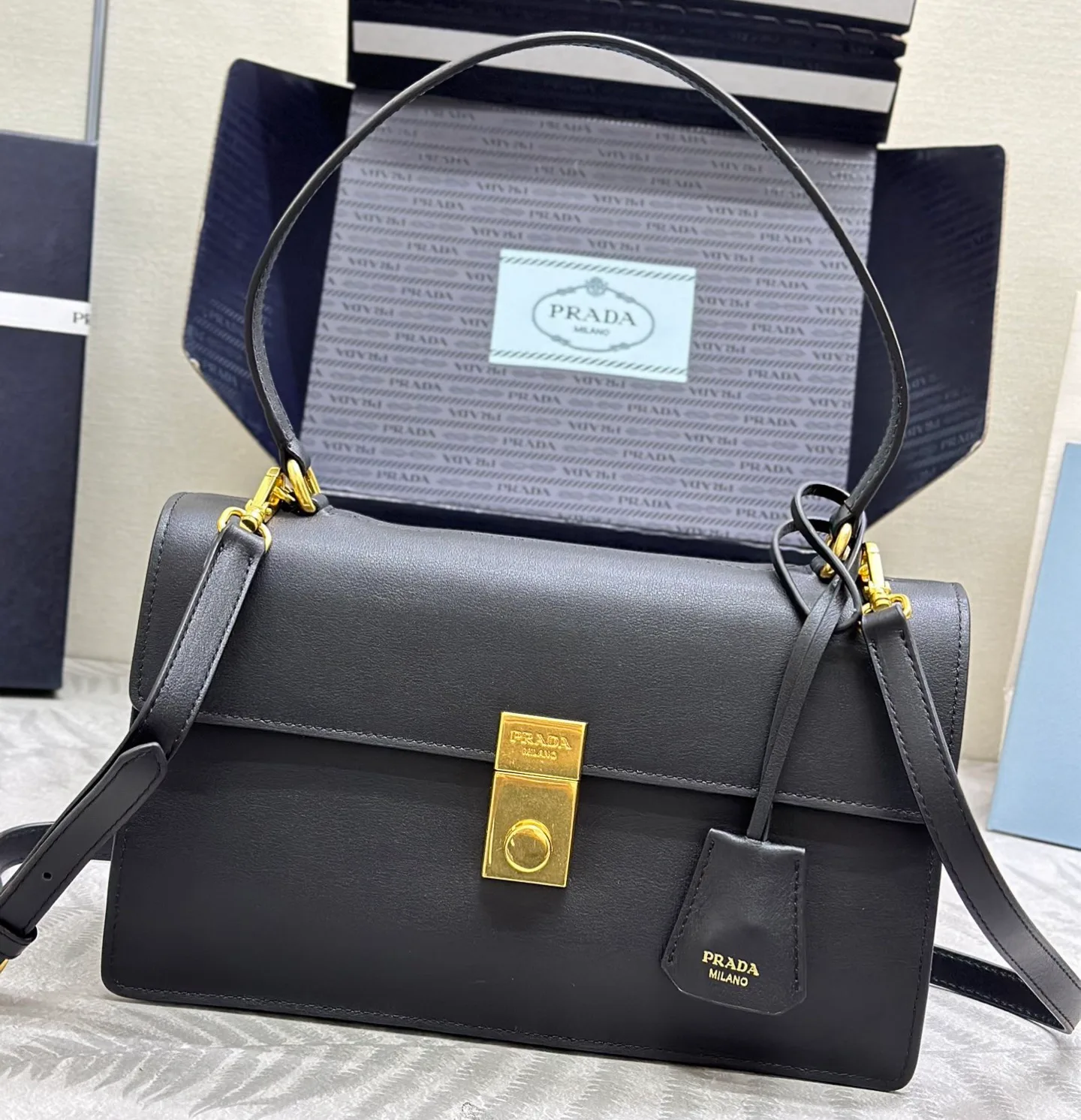 Сумки На Ремне Женские Prada 11462444