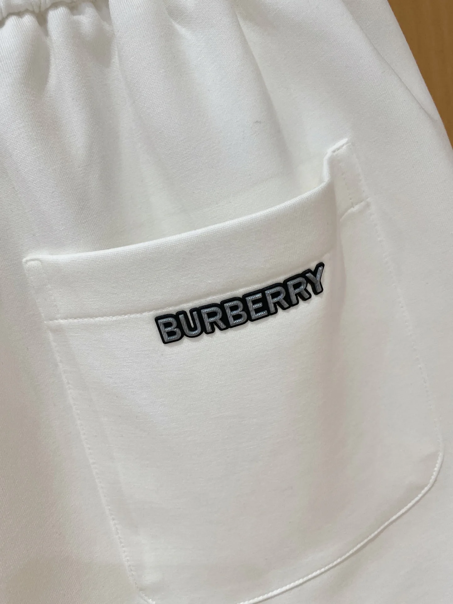 Шорты Мужские Burberry 16998774