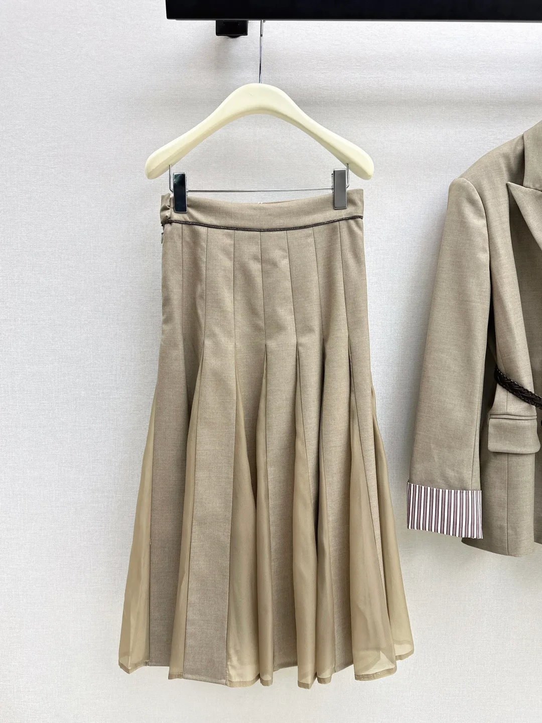 Костюмы Женские Brunello Cucinelli 11301989