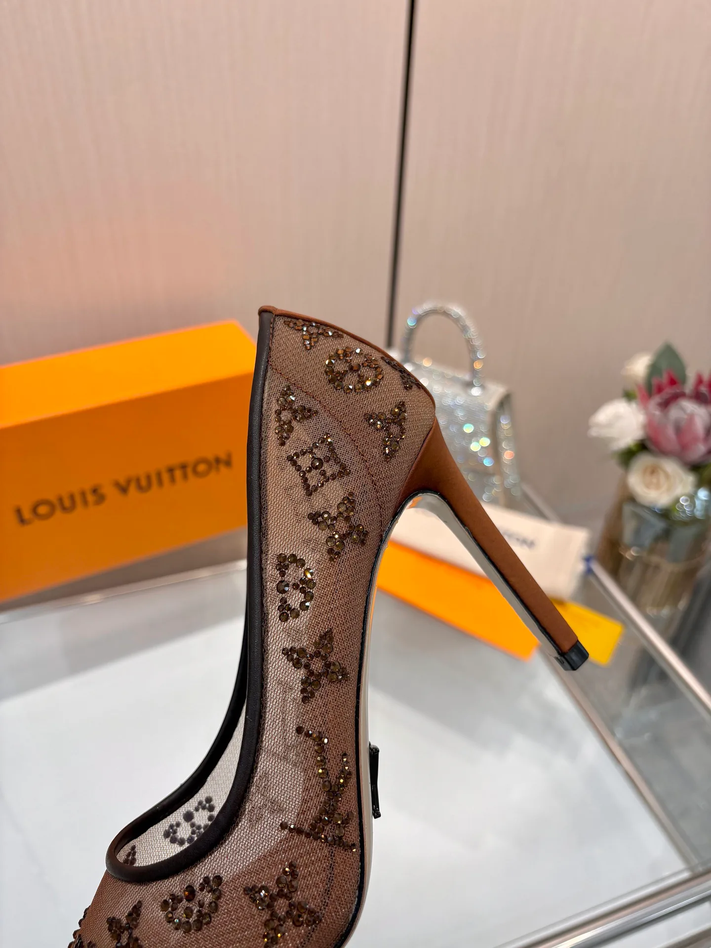 Туфли Женские Louis Vuitton 19597271