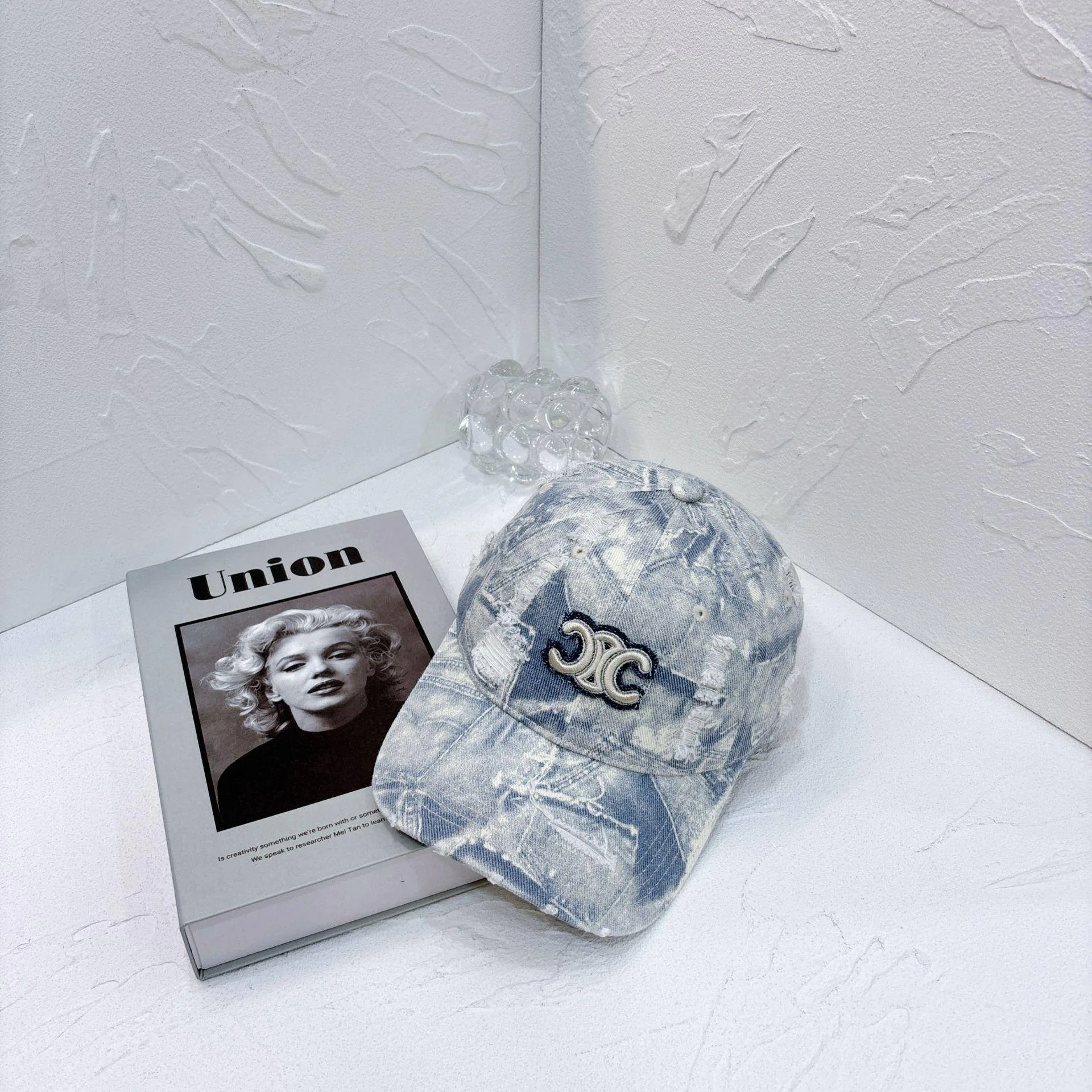 Головные Уборы Celine 10160