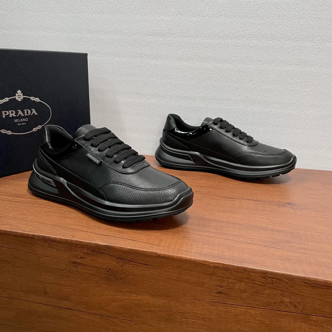 Кроссовки Мужские Prada 4266665