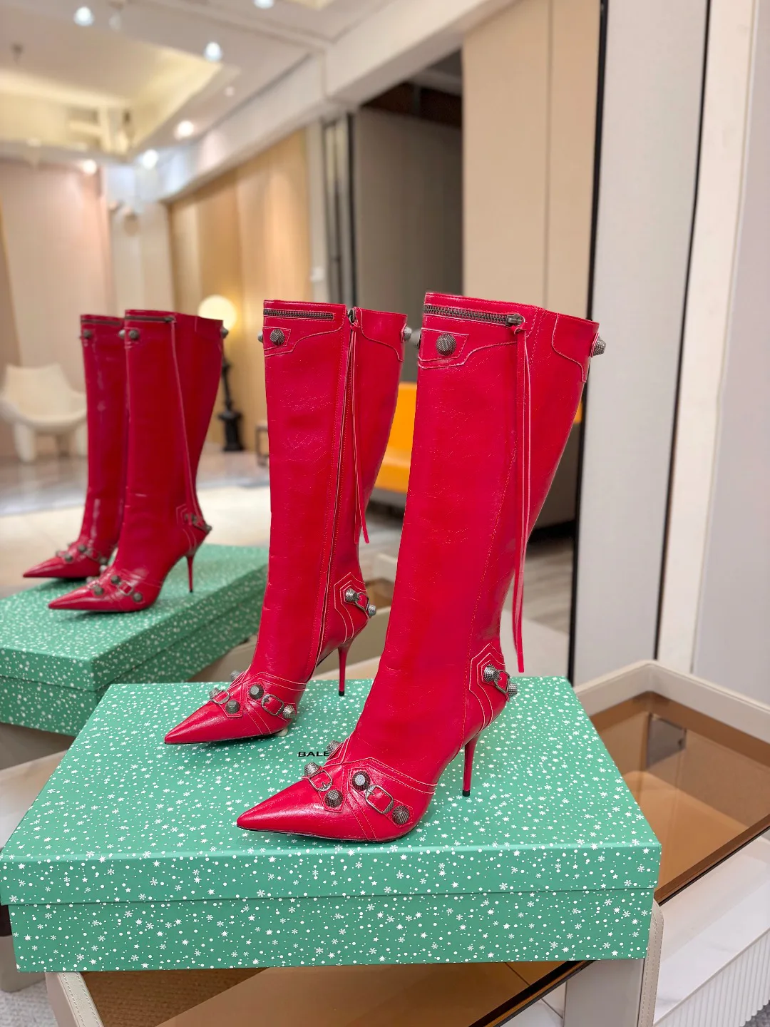 Сапоги Женские Balenciaga 18521338