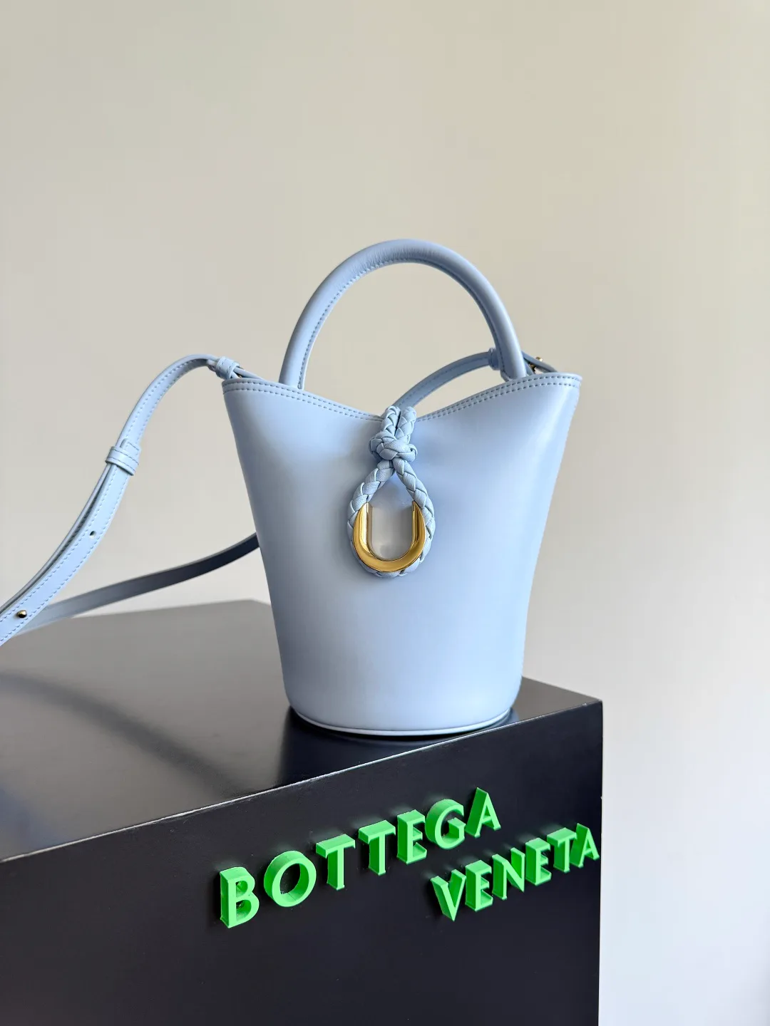 Сумки На Ремне Женские Bottega Veneta 4879090