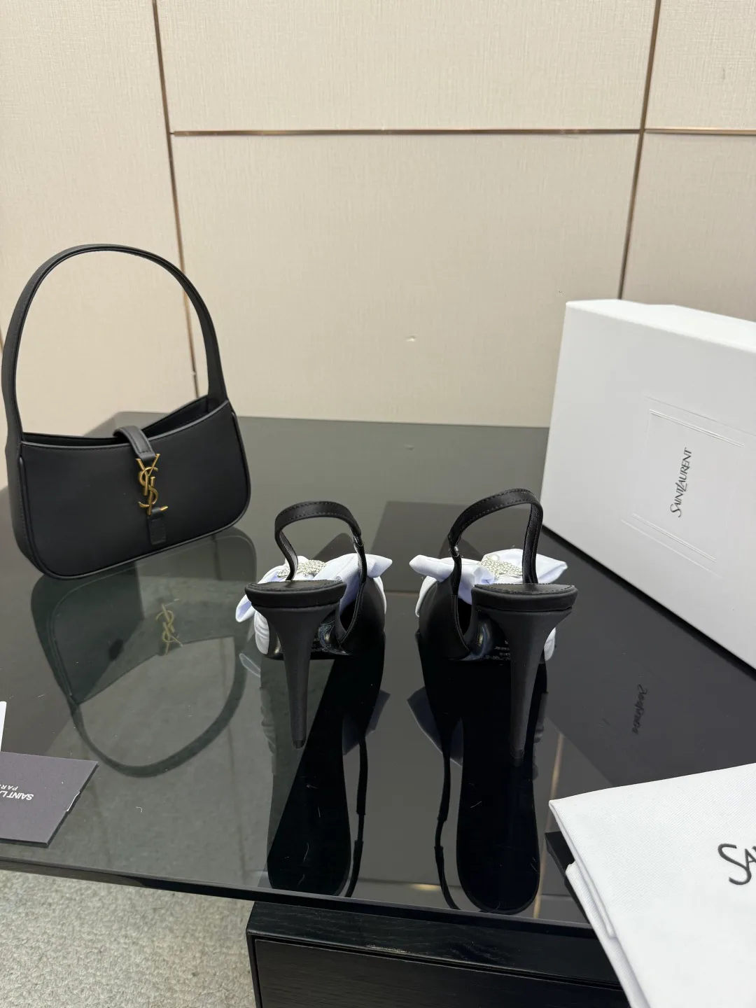 Туфли Женские Saint Laurent 2597123