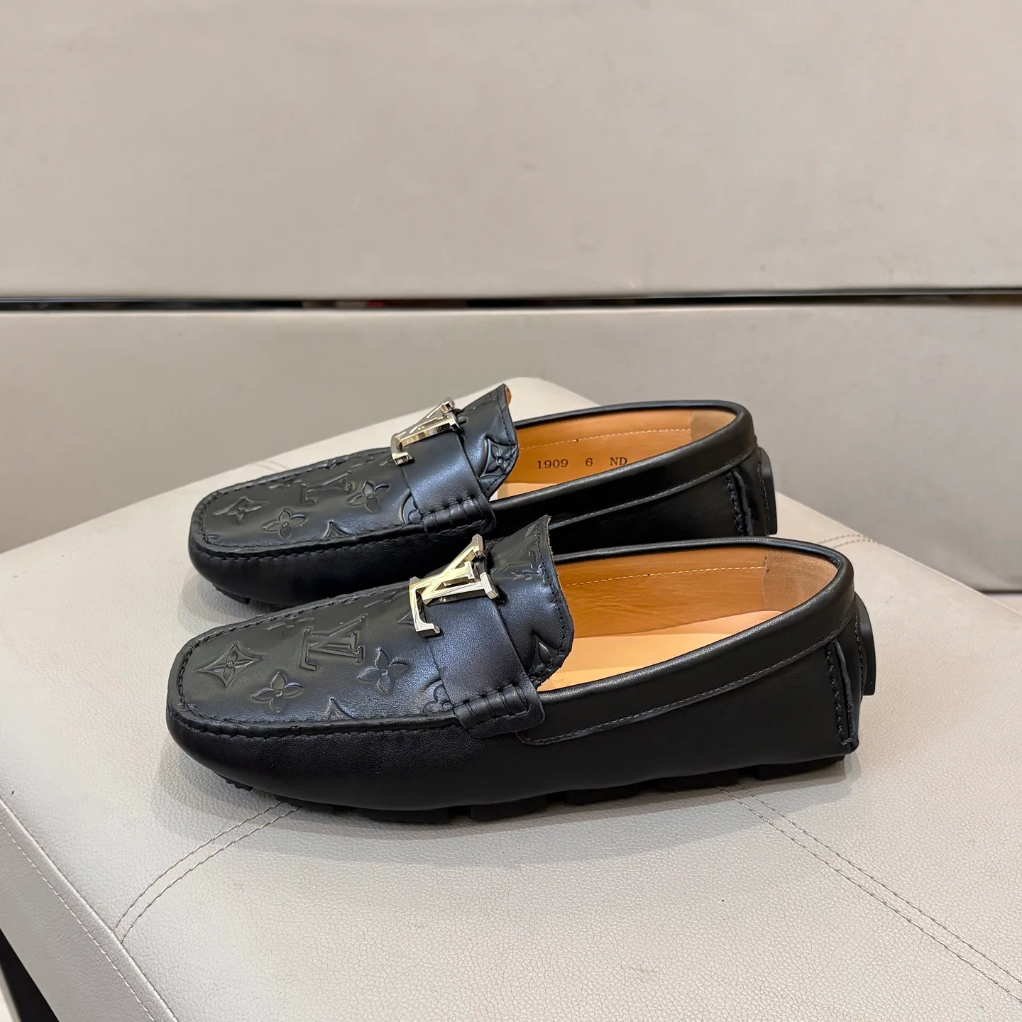 Мокасины Мужские Louis Vuitton 3781800