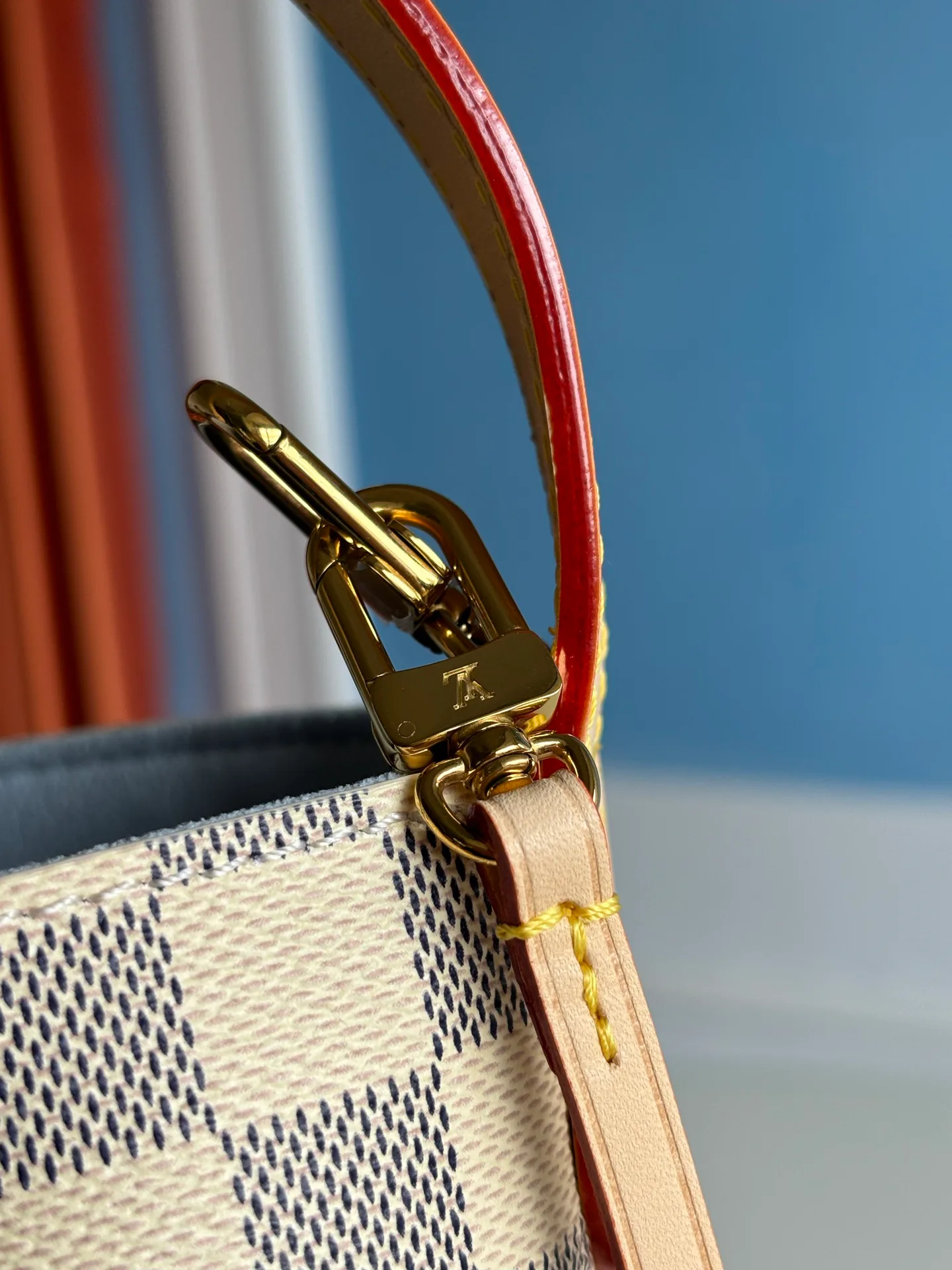 Классические Сумки Женские Louis Vuitton 11537971