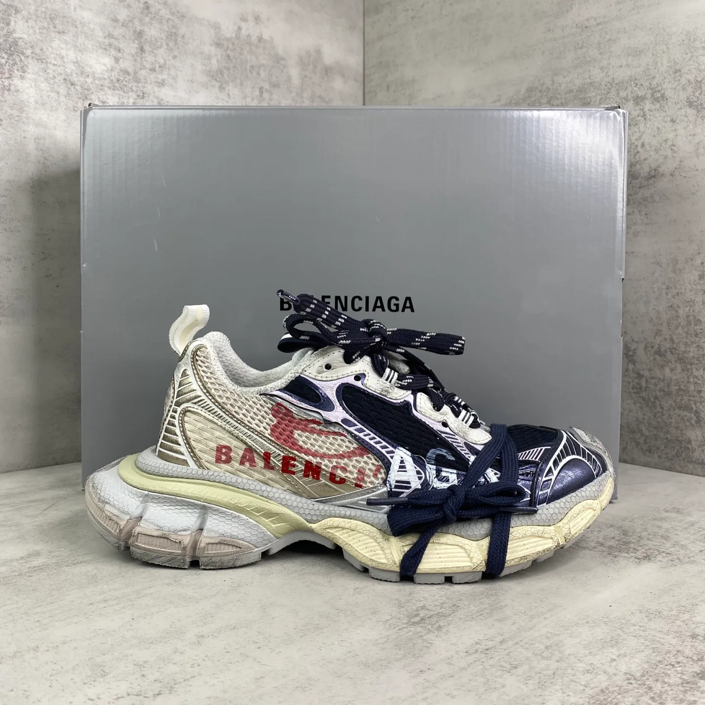 Кроссовки Женские Balenciaga 18781694