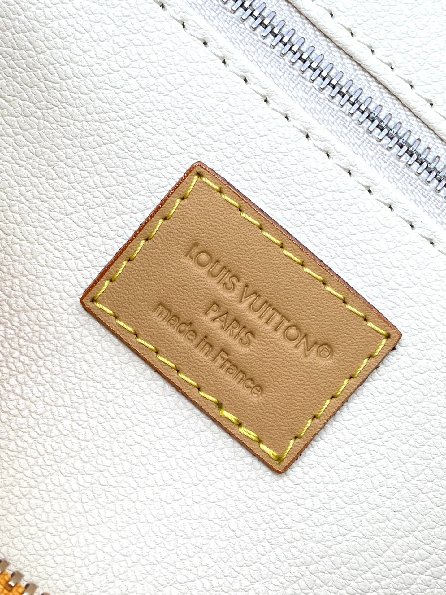 Сумки На Ремне Женские Louis Vuitton 1923392