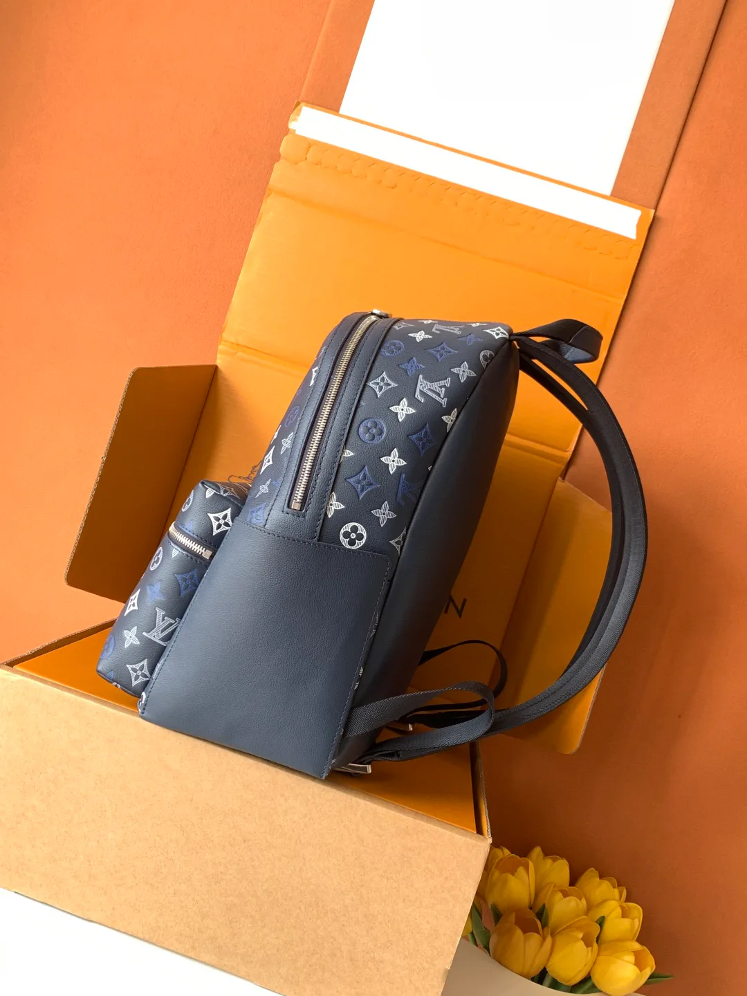 Рюкзаки Женские Louis Vuitton 18520896