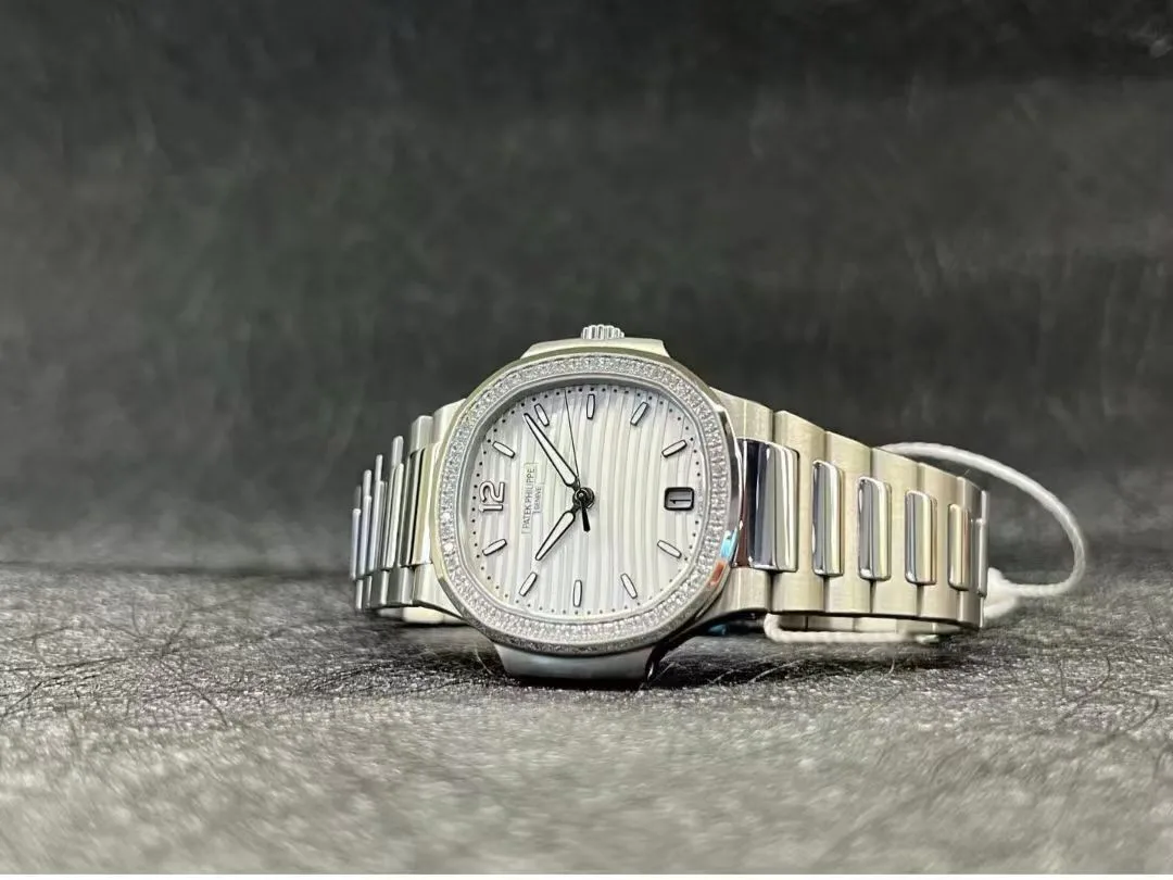 Часы Женские Patek Philippe 11420103