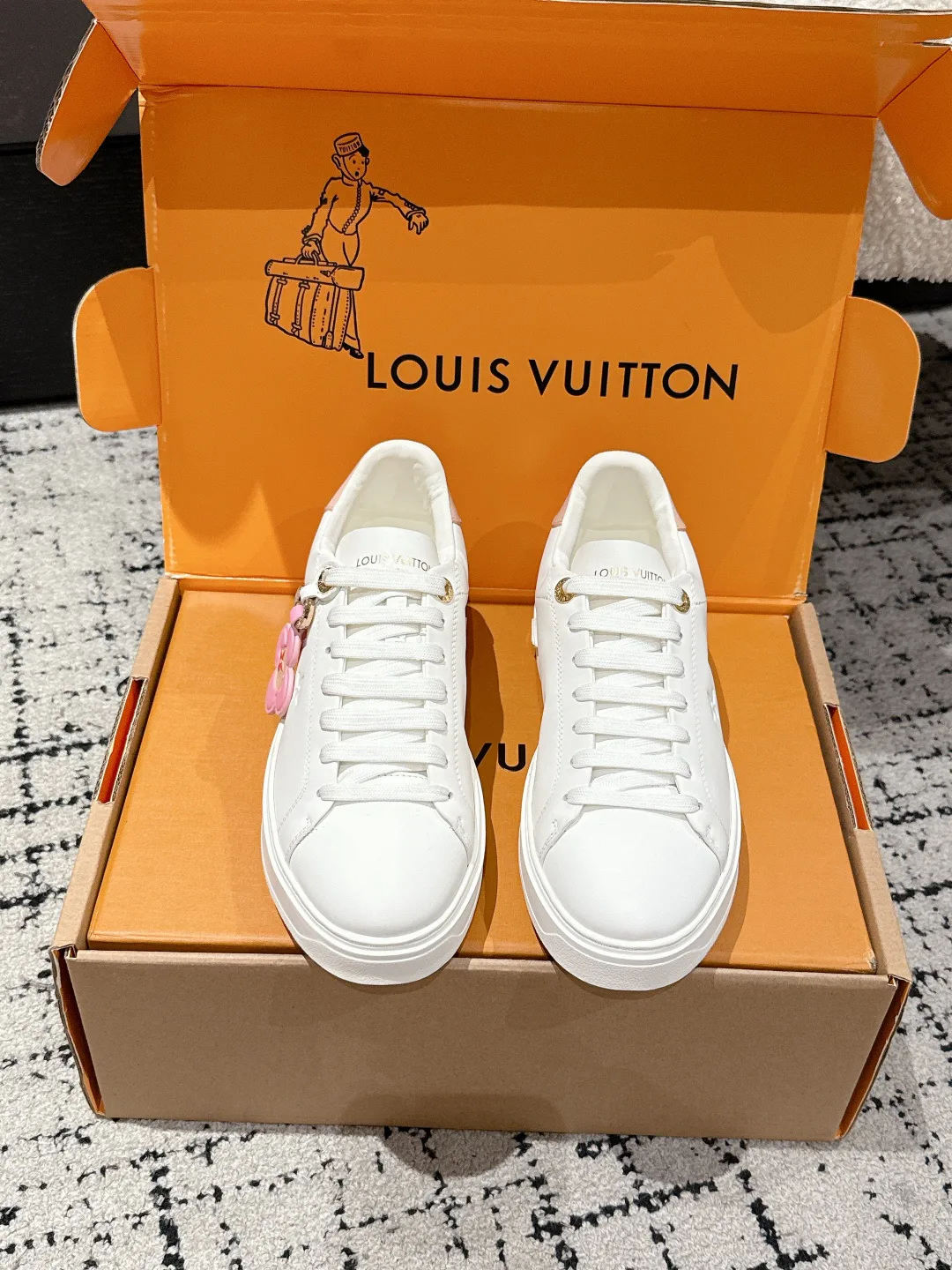 Кеды Женские Louis Vuitton 11214838