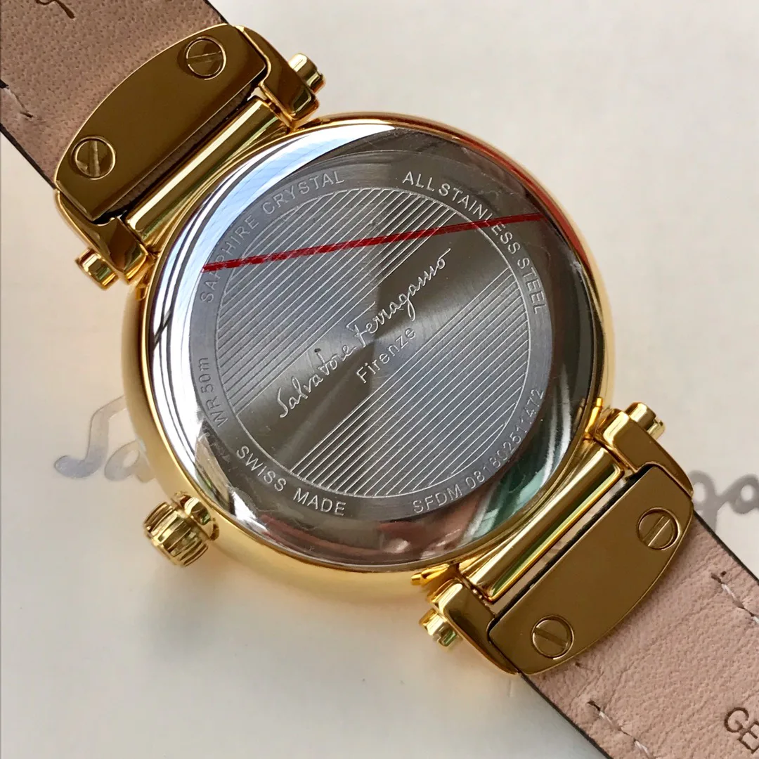 Часы Женские Salvatore Ferragamo 116364