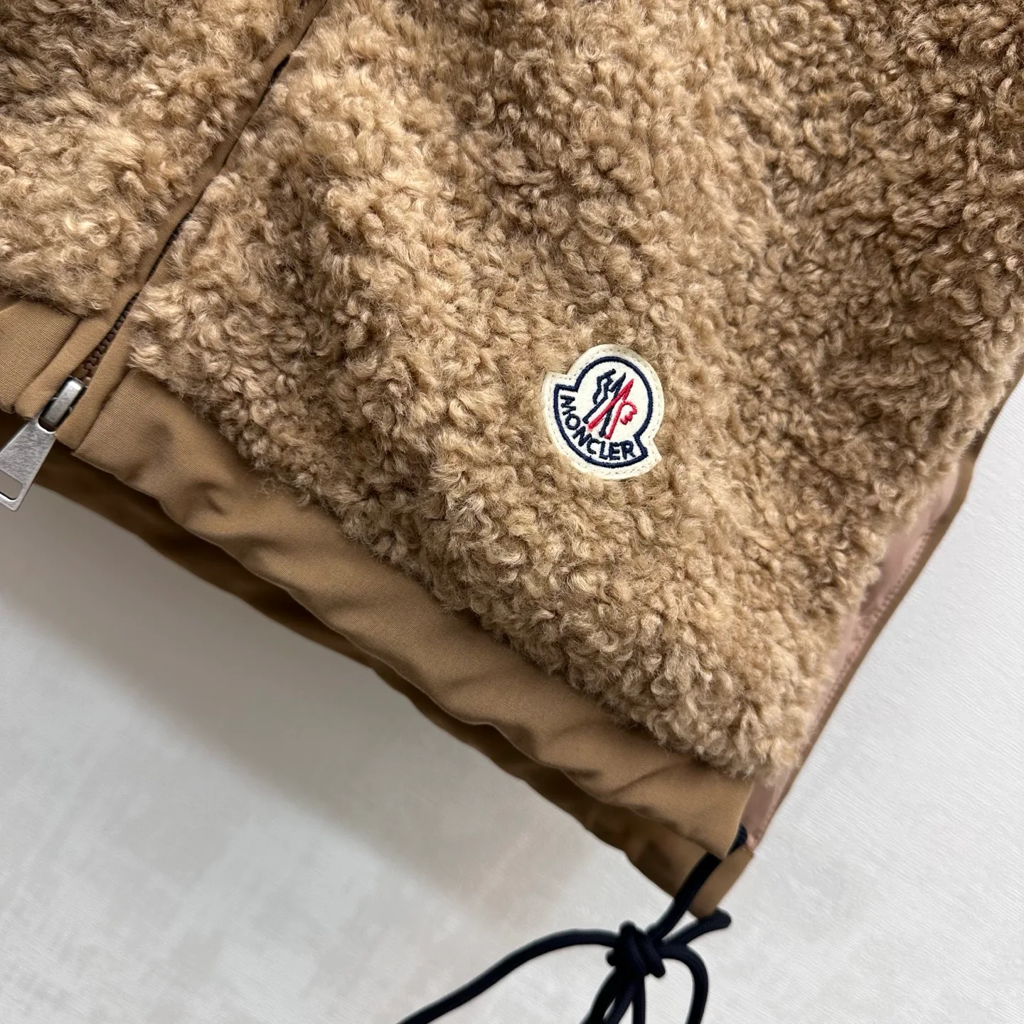 Жилеты Женские Moncler 18279122