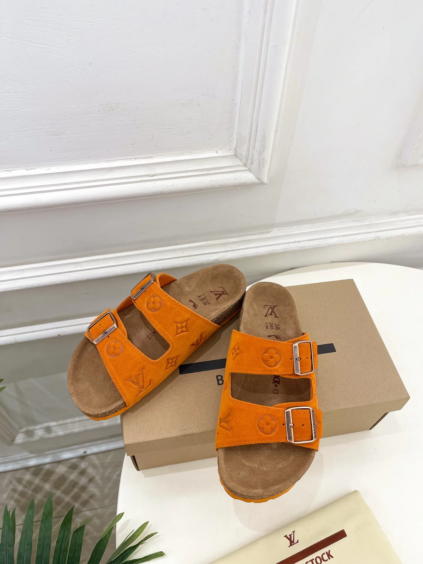 Сандалии Женские Louis Vuitton 11539493