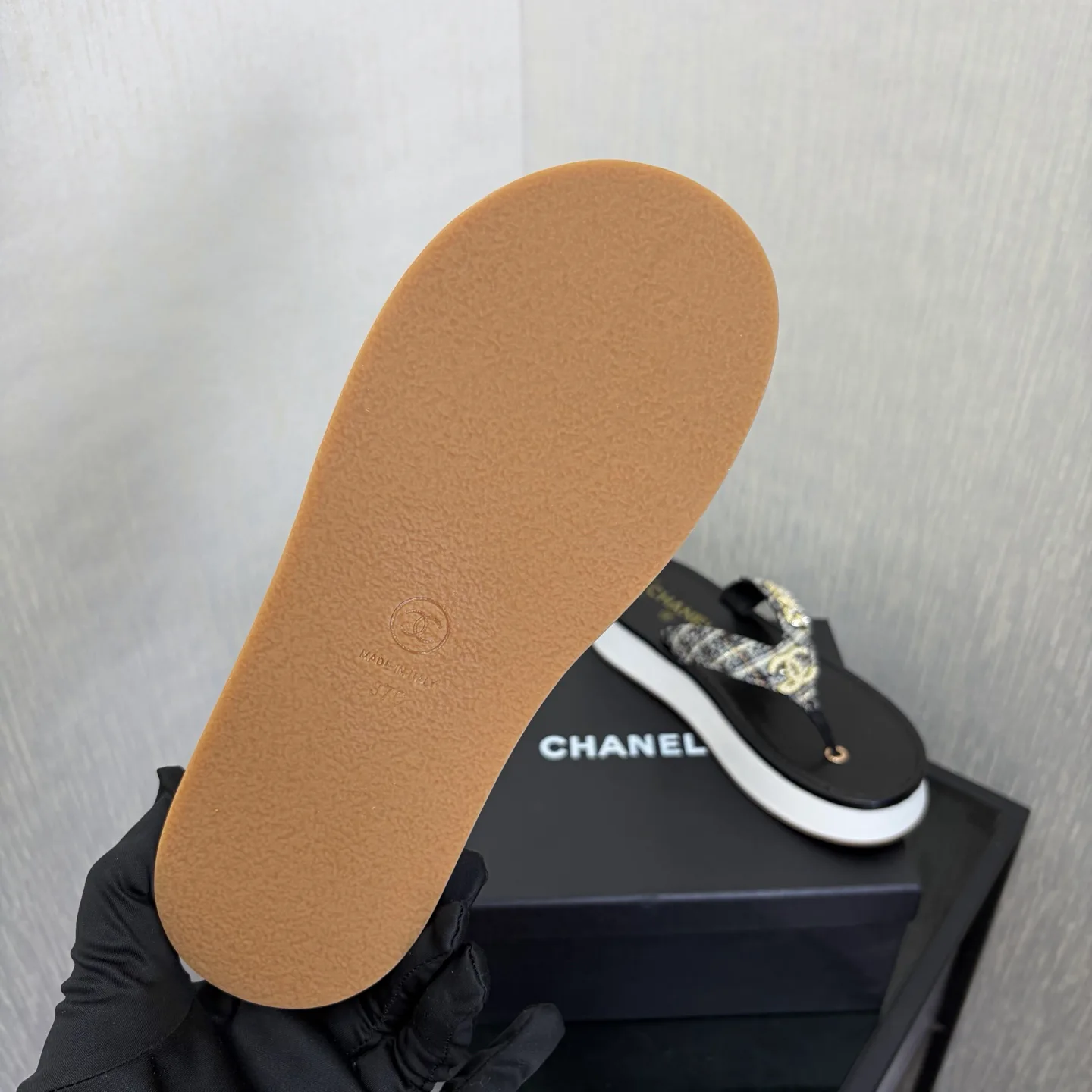 Шлепанцы Женские Chanel 13581875
