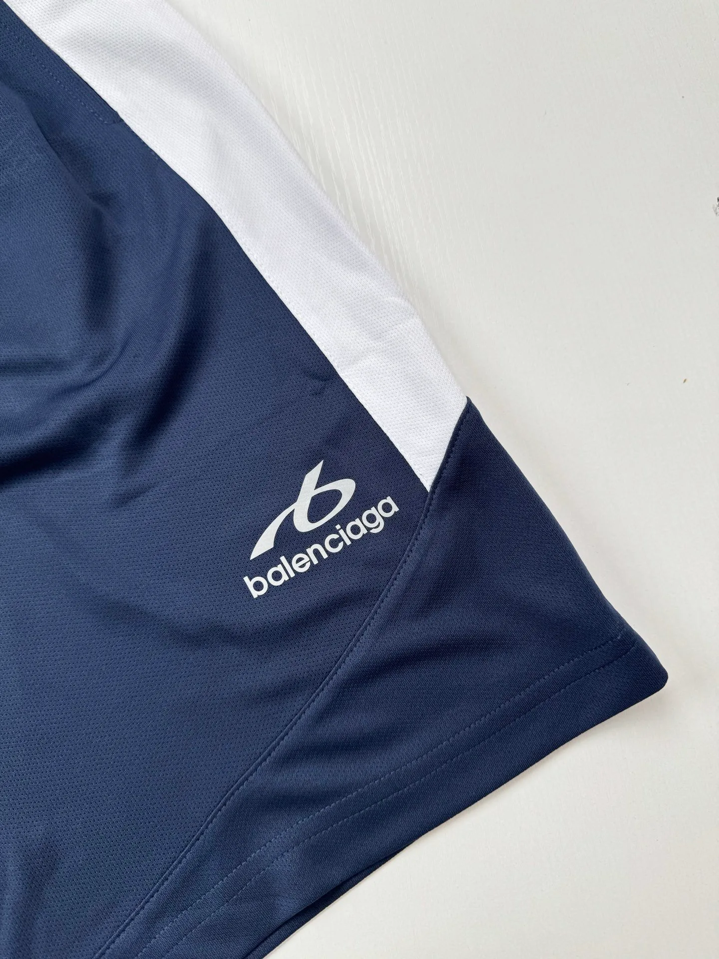 Шорты Мужские Balenciaga 17585906
