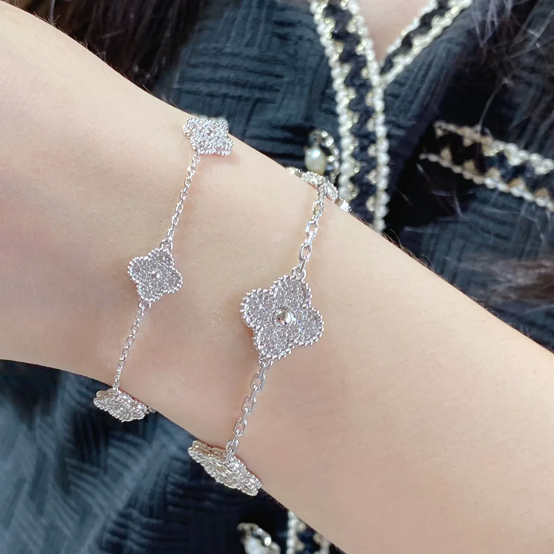 Бижутерия Van Cleef & Arpels 17857375