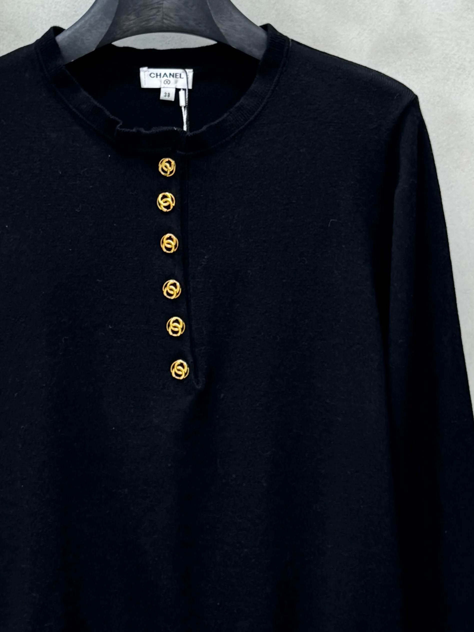 Джемперы И Свитеры Женские Chanel 18138419