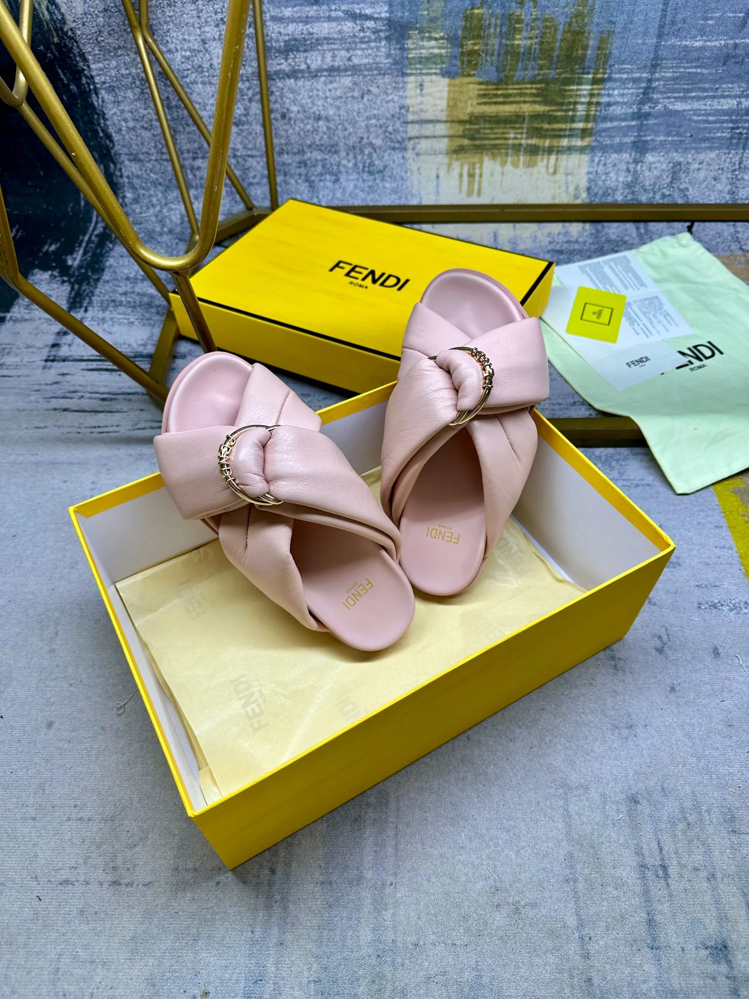 Шлепанцы Женские Fendi 19274