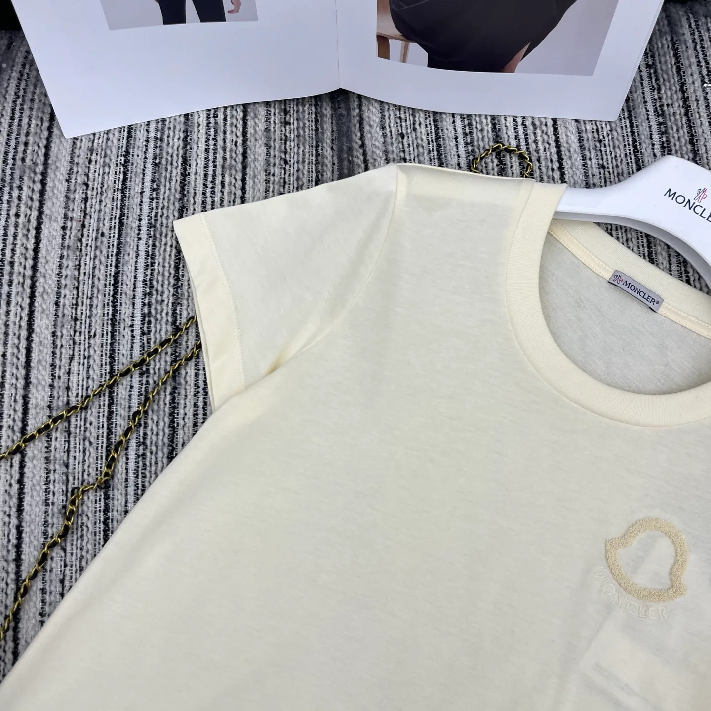 Футболки Женские Moncler 13346989