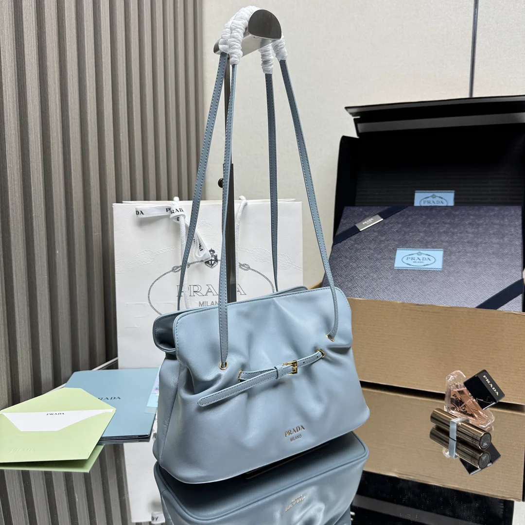 Классические Сумки Женские Bottega Veneta 11565728