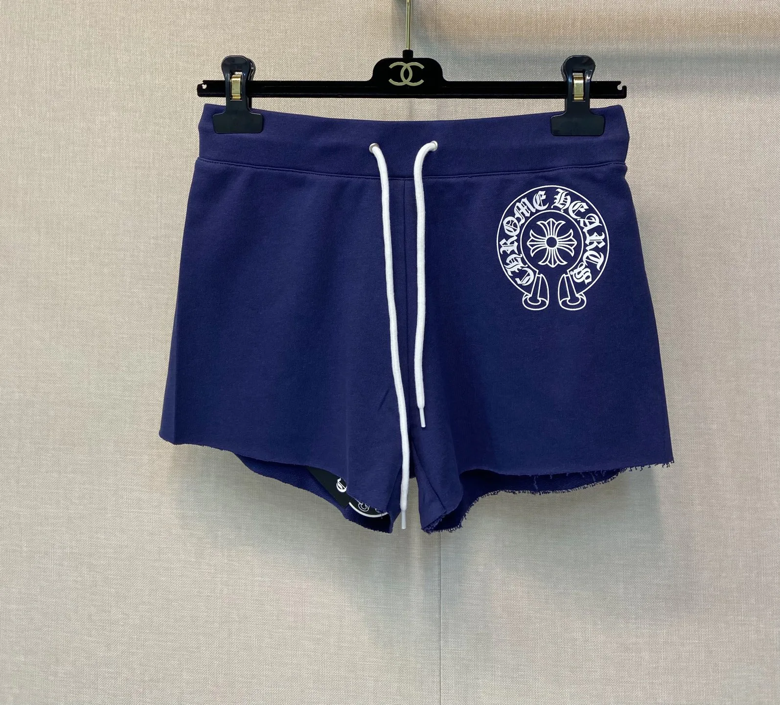 Шорты Женские Chrome Hearts 12403078