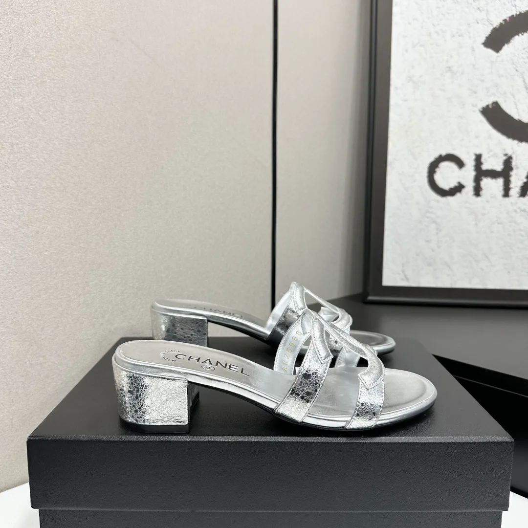 Босоножки Женские Chanel 11579299