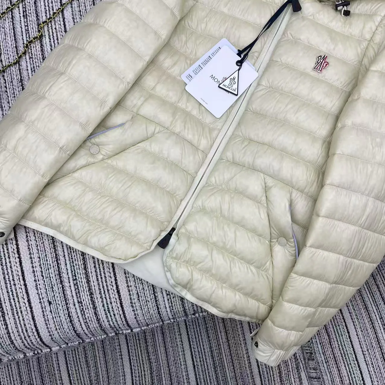 Куртки И Пуховики Мужские Moncler 1265531