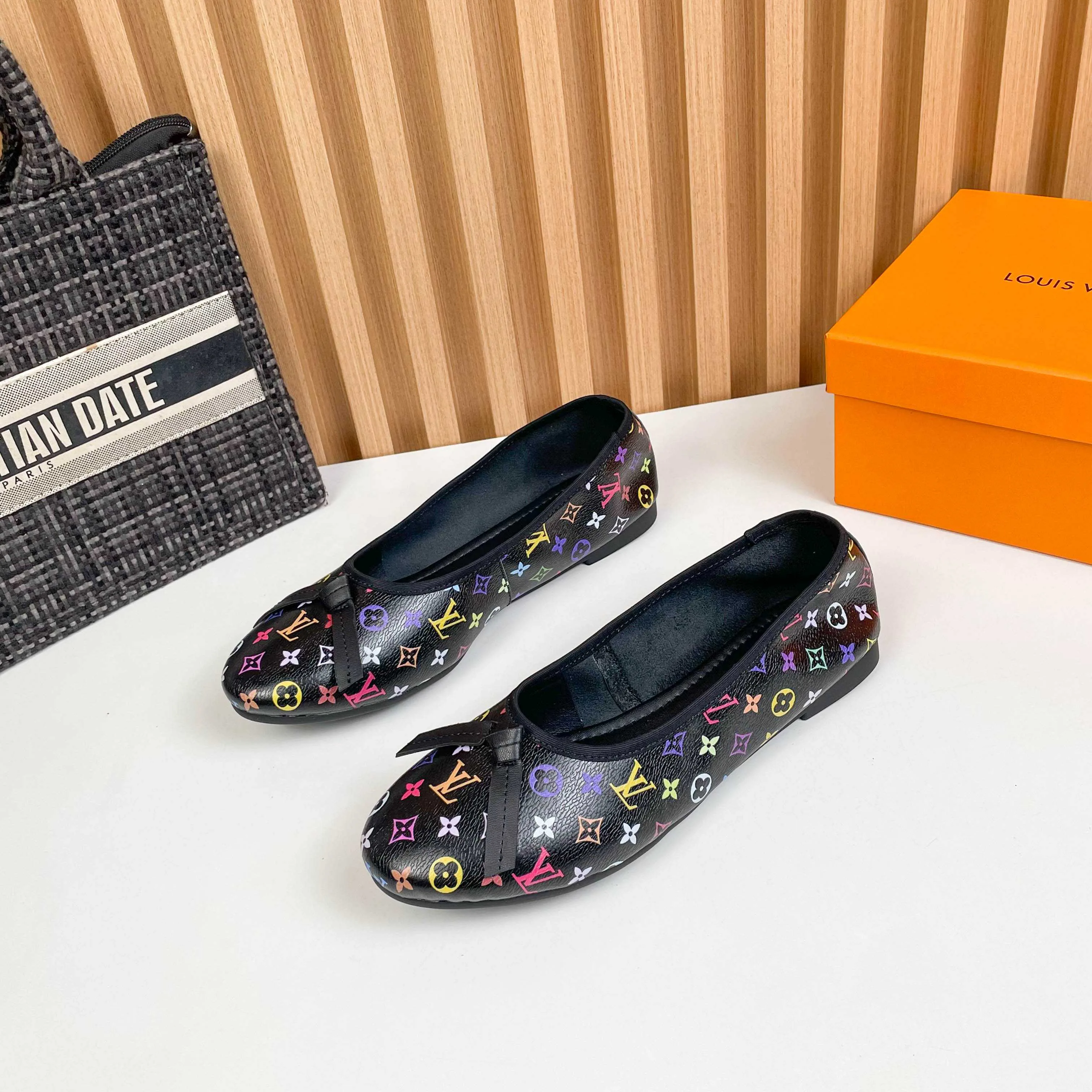 Балетки Женские Louis Vuitton 17038114