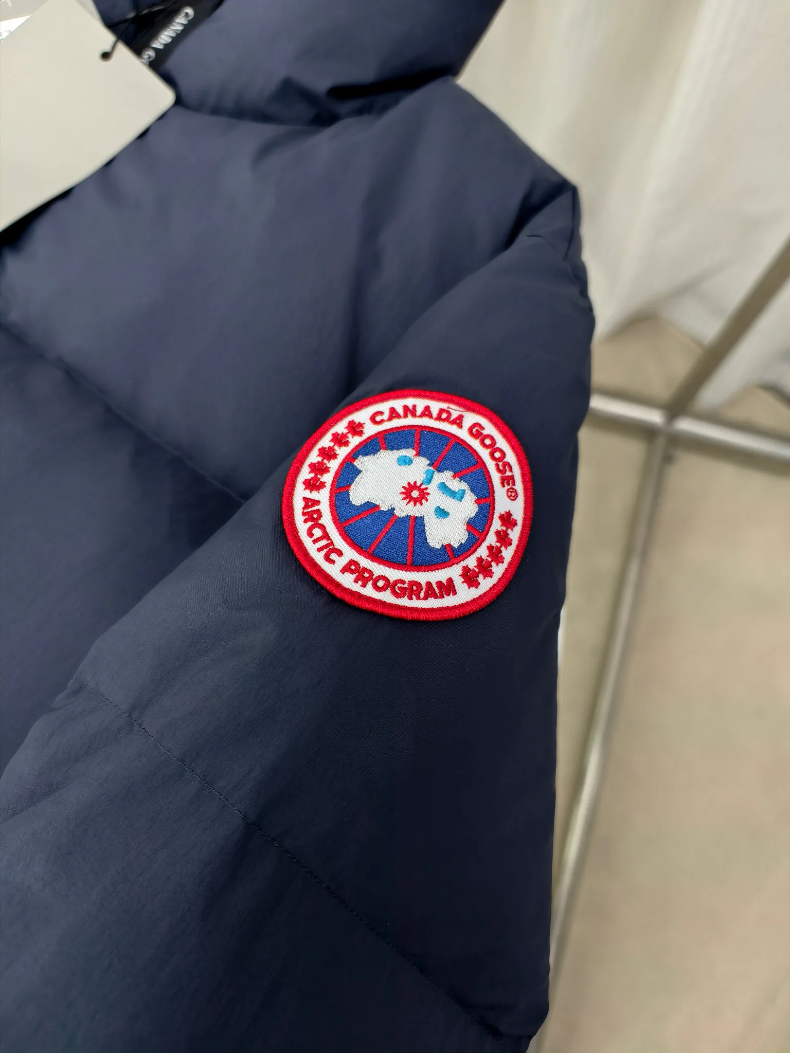 Куртки И Пуховики Мужские Canada Goose 1324021