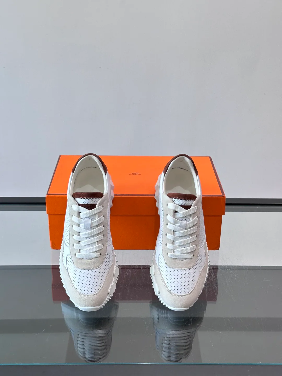 Кроссовки Женские Hermes 17439906