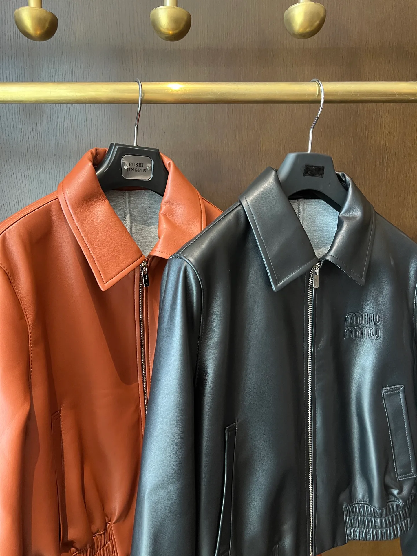 Кожаные Куртки И Дублёнки Женские Miu Miu 9101711