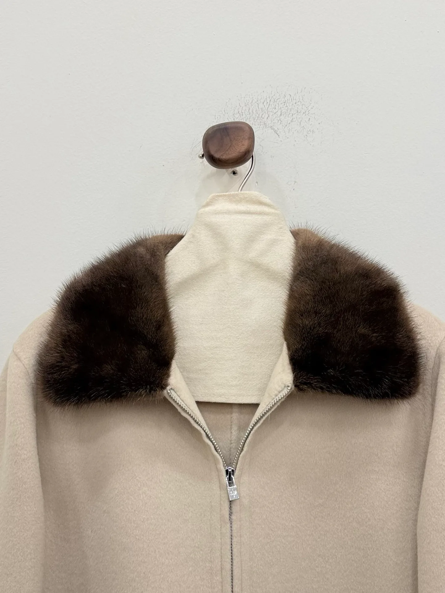 Пальто Женские Loro Piana 19351644