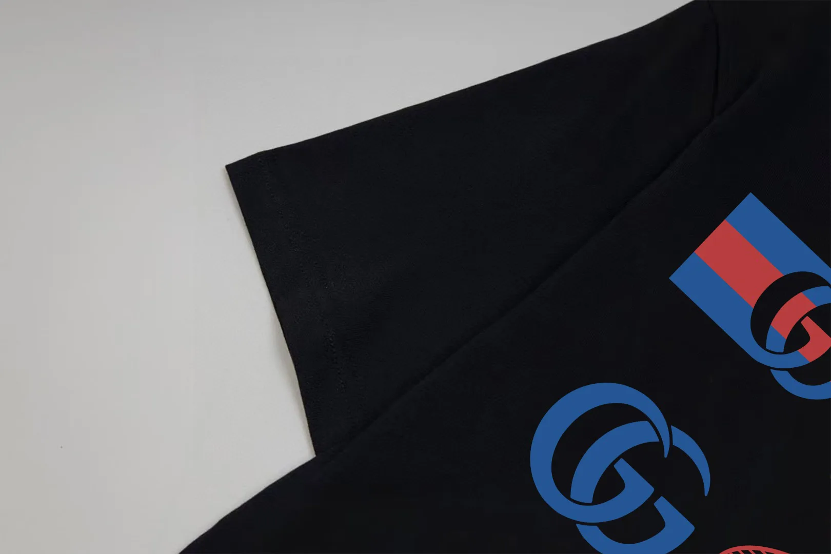 Футболки Женские Gucci 789946