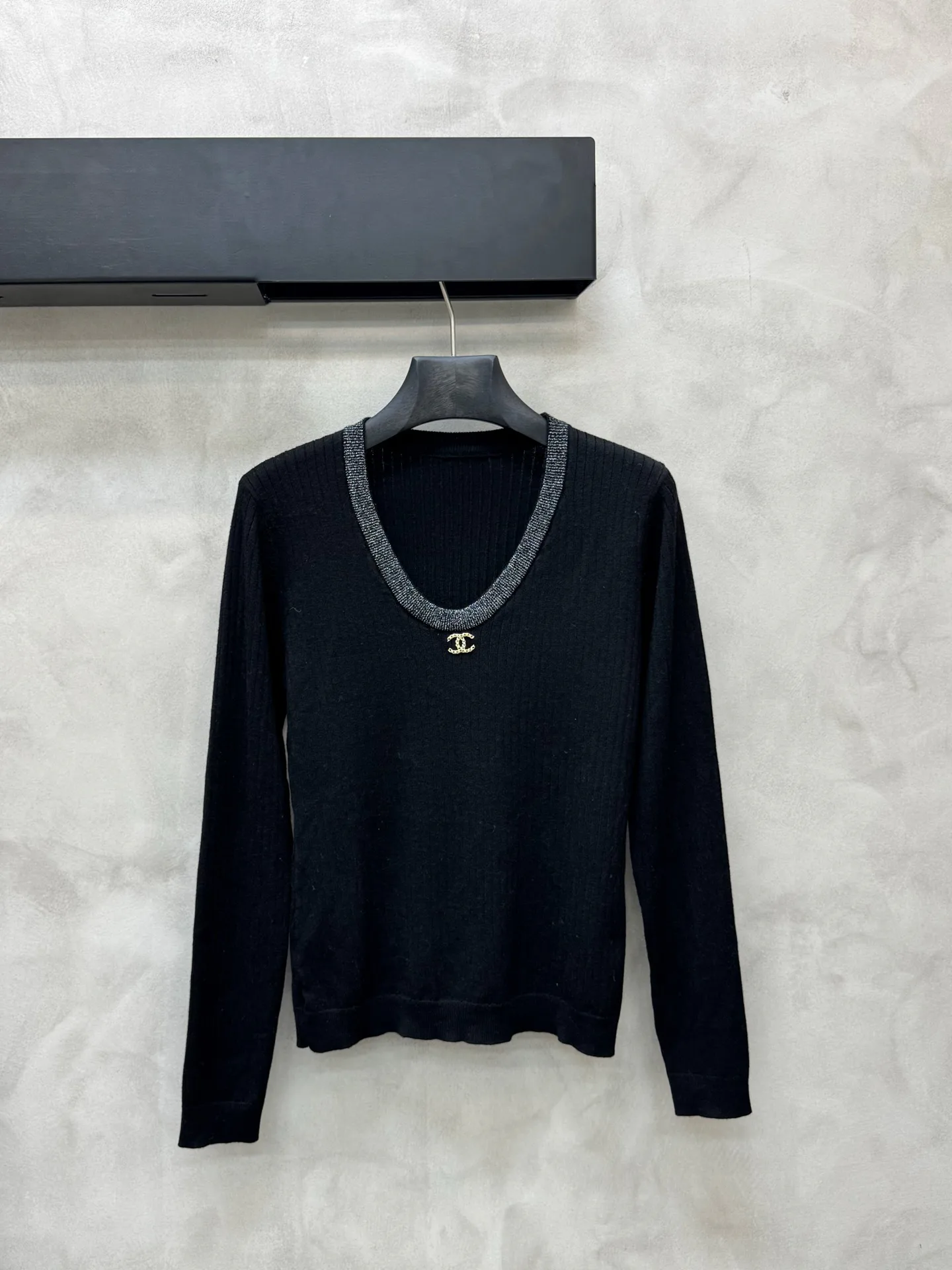 Джемперы И Свитеры Женские Chanel 18130868