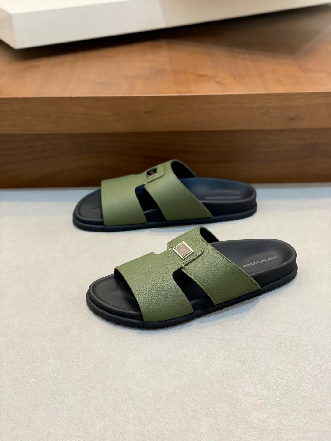 Шлепанцы Мужские Dolce & Gabbana 13248923