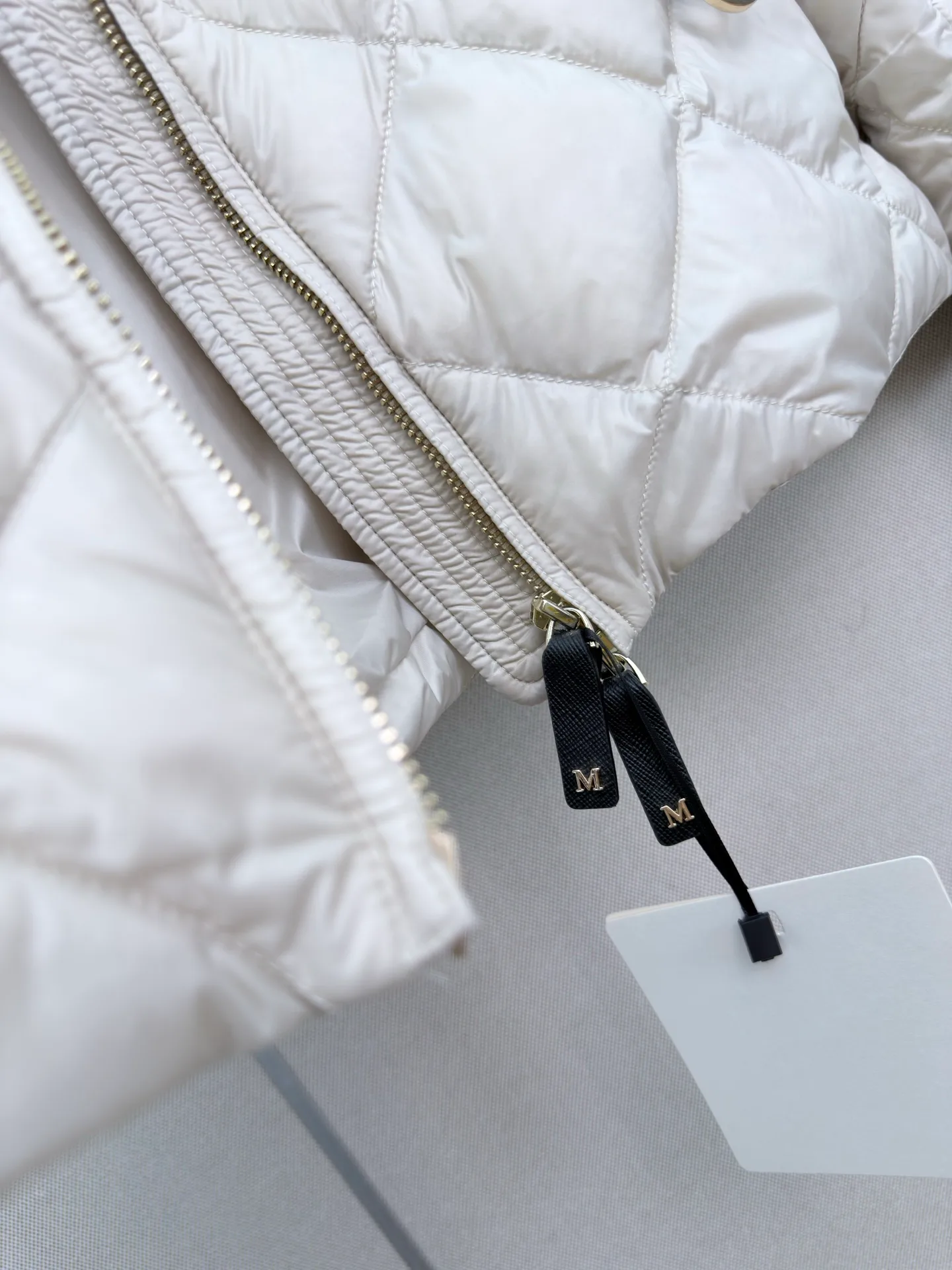 Куртки И Пуховики Женские Max Mara 18108361