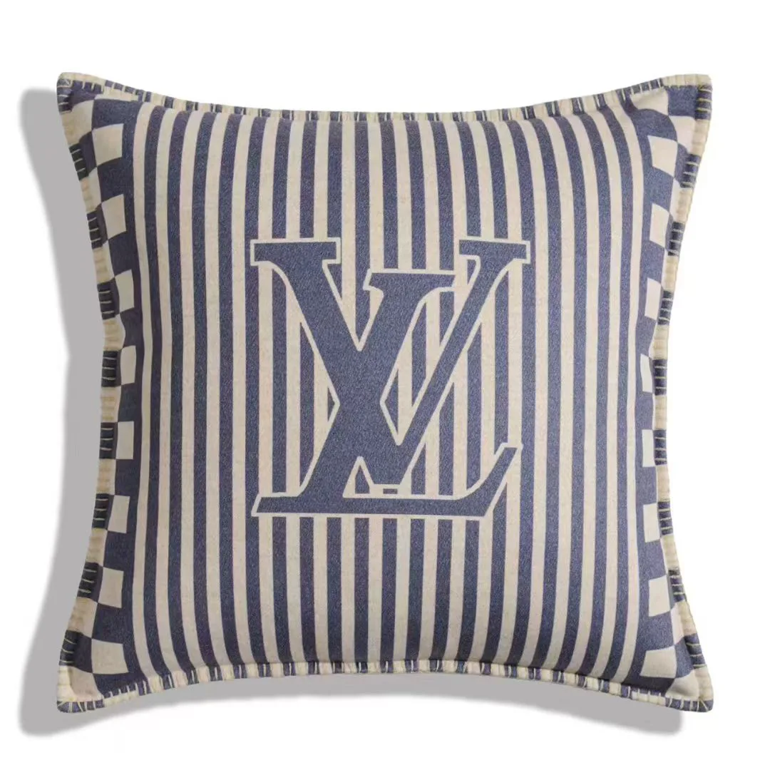 Текстиль Louis Vuitton 10809374