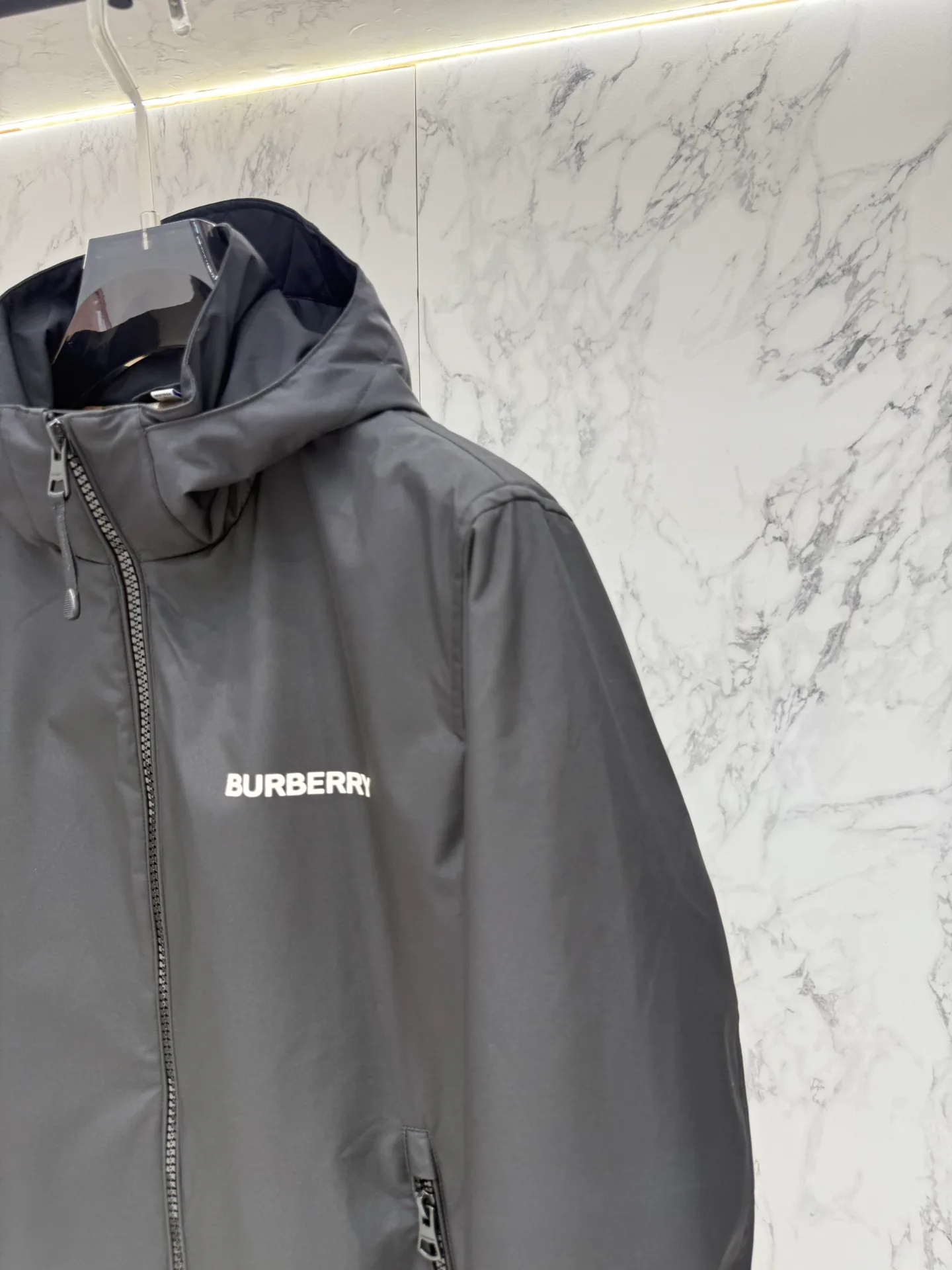 Куртки И Пуховики Женские Burberry 17944115