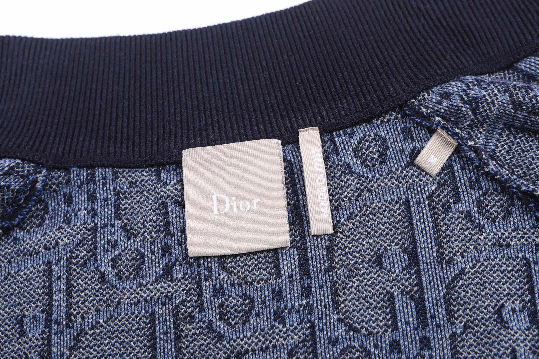 Куртки И Пуховики Женские Christian Dior 18688852