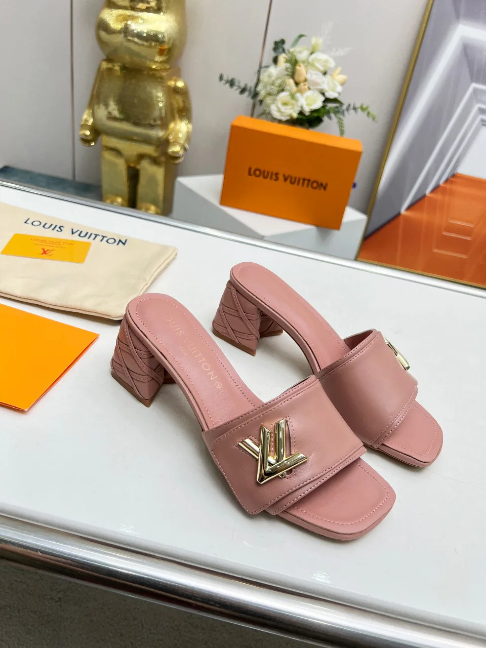 Сандалии Женские Louis Vuitton 9623619