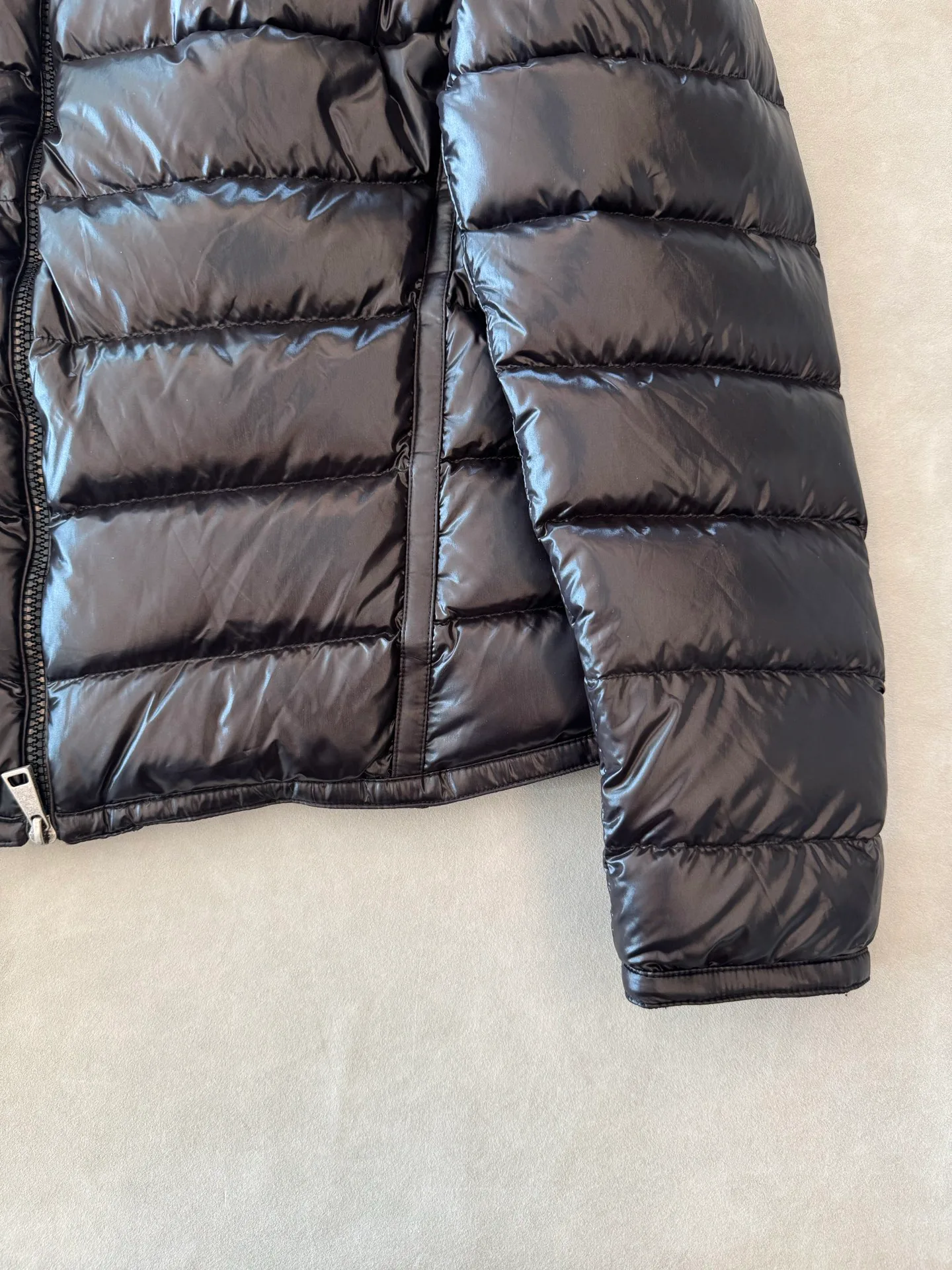 Куртки И Пуховики Женские Moncler 18829692