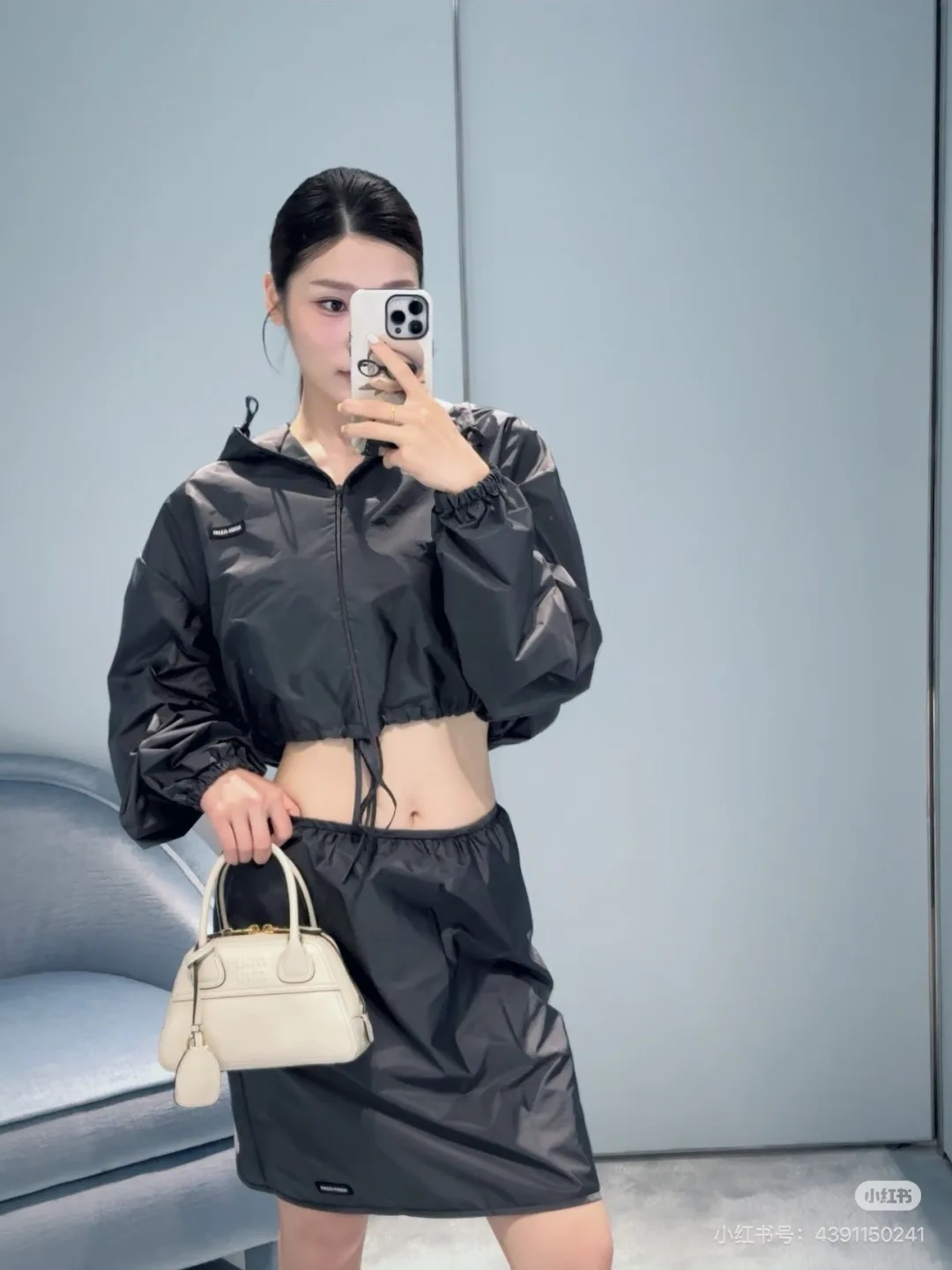 Куртки И Пуховики Женские Miu Miu 17960679