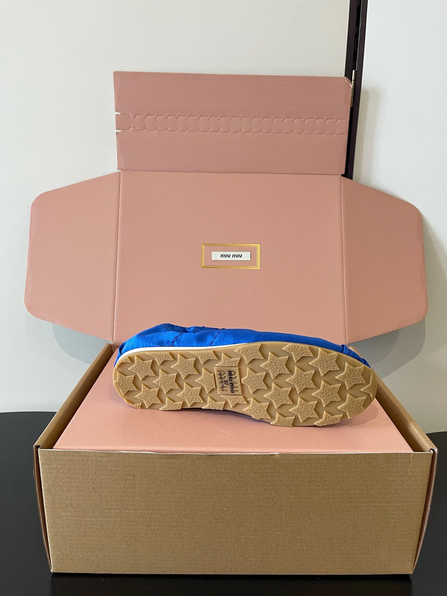 Кроссовки Женские Miu Miu 10655002