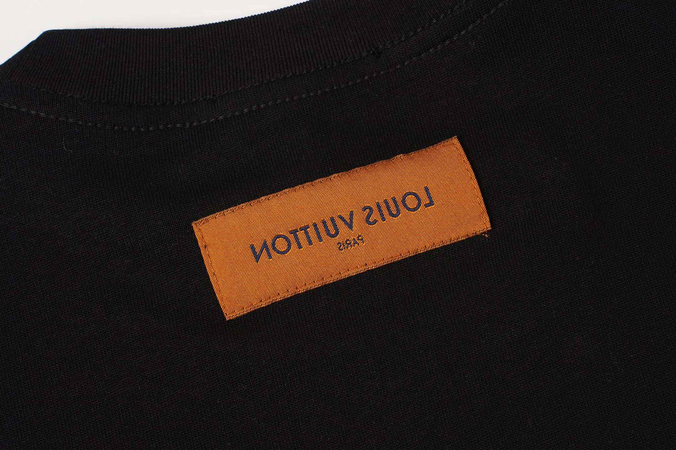 Футболки Мужские Louis Vuitton 13381300