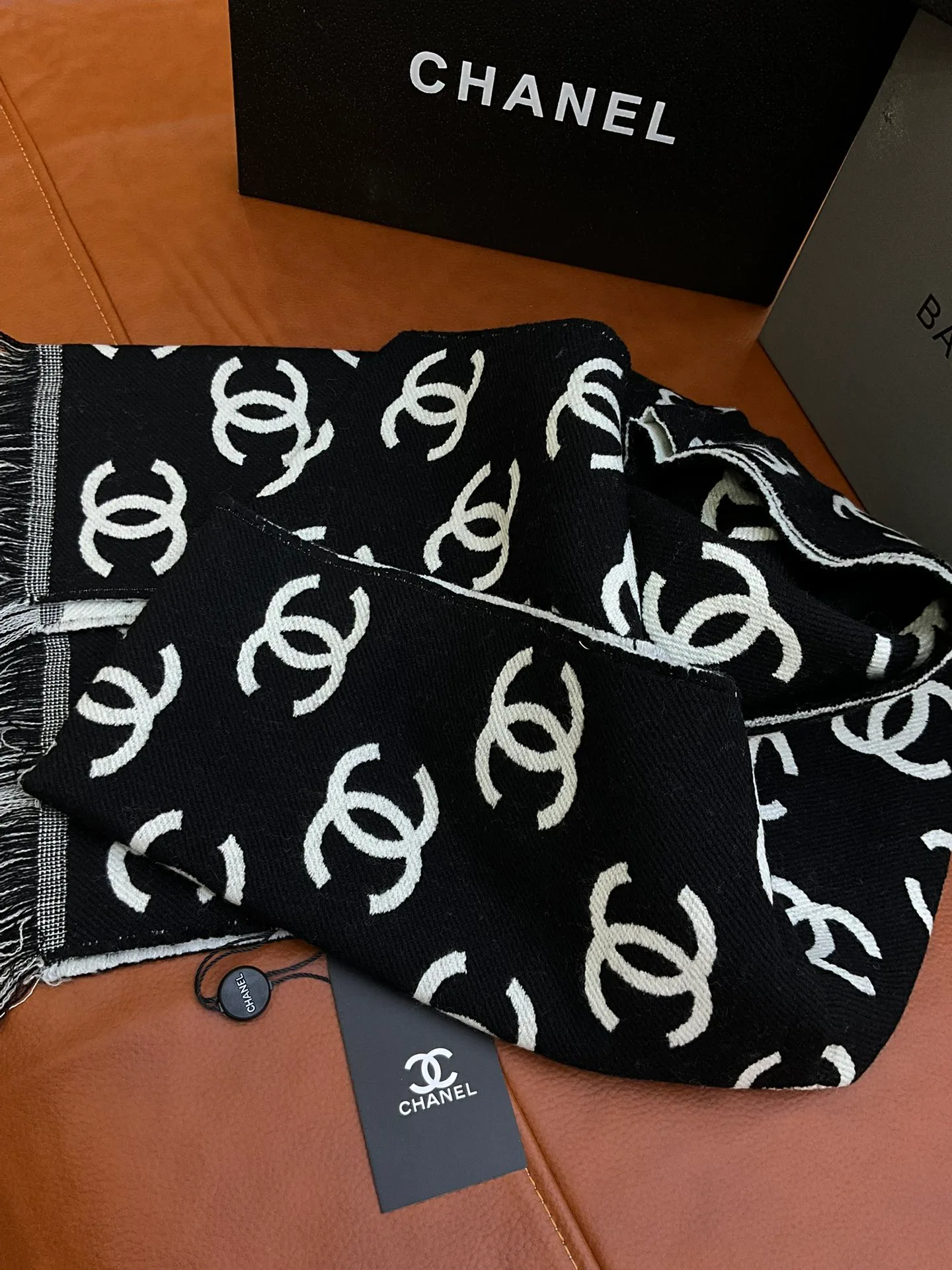 Шарфы Chanel 21815