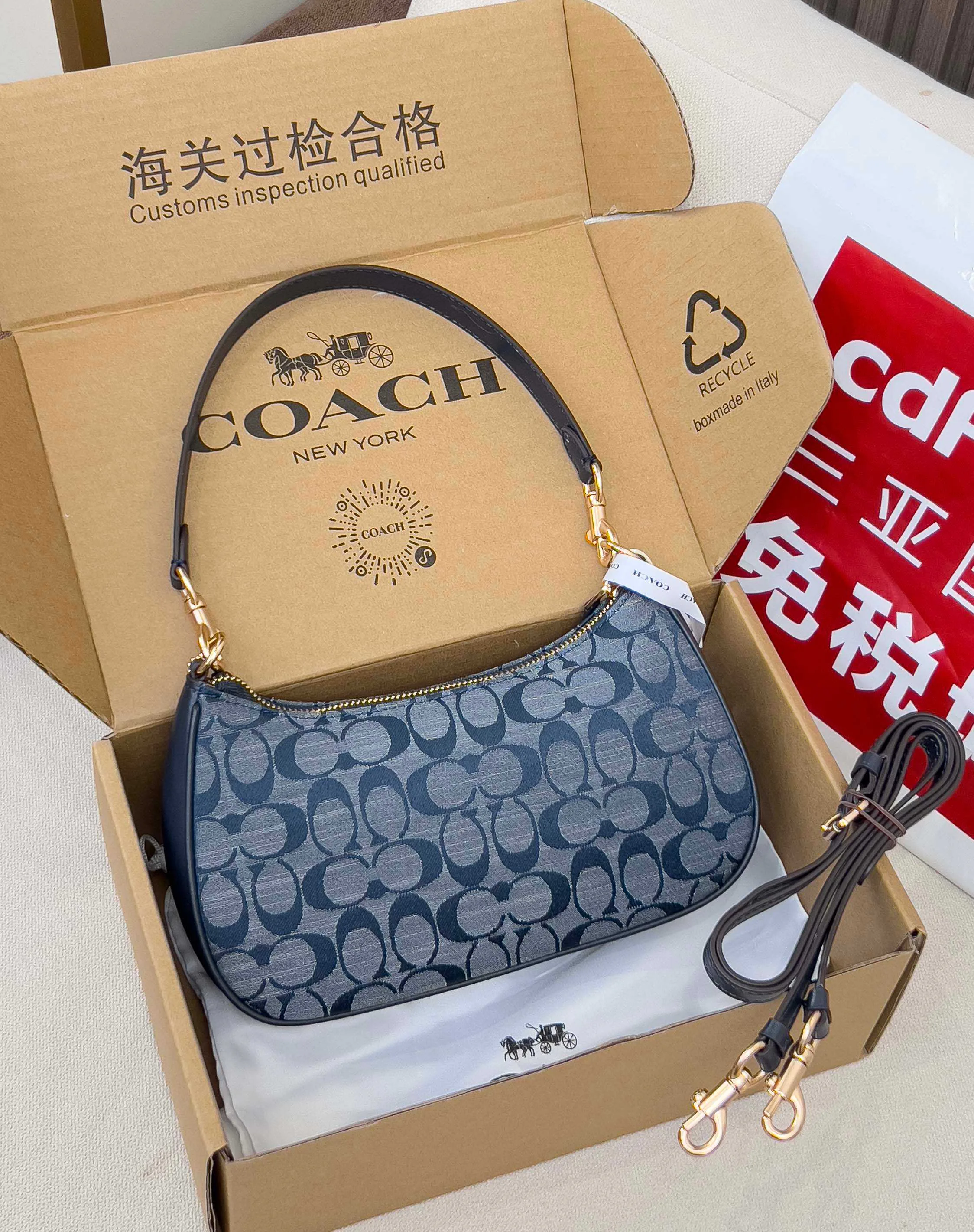 Классические Сумки Женские Coach 5063917