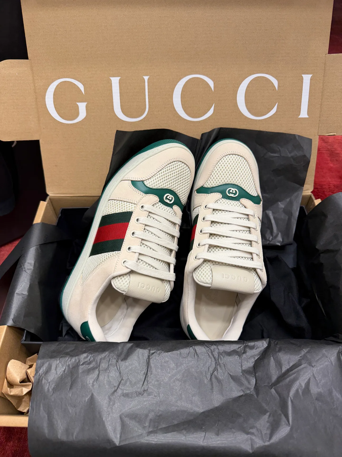 Кроссовки Женские Gucci 18995182